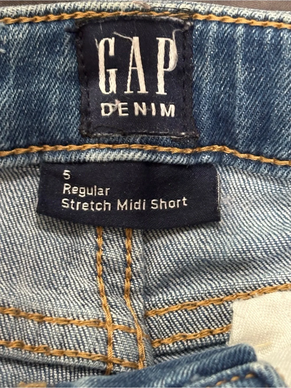 Gap Kids •  Girls Patch Denim Shorts Size 5